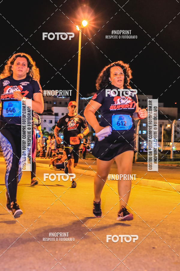 Buy your photos of the event1 Corrida Noturna Super 17 - Etapa Mogi das Cruzes on Fotop