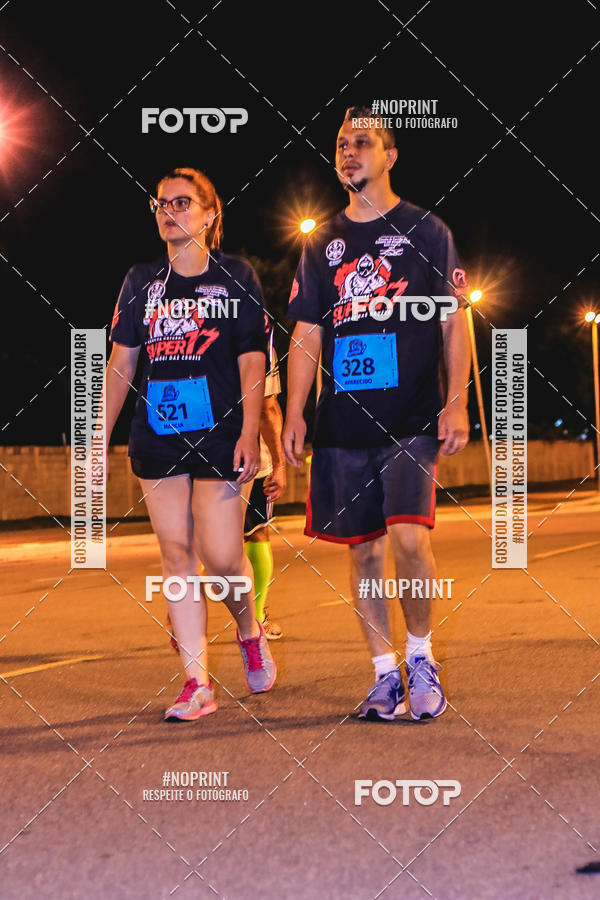Buy your photos of the event1 Corrida Noturna Super 17 - Etapa Mogi das Cruzes on Fotop