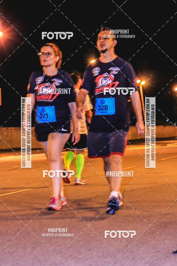 Buy your photos of the event1 Corrida Noturna Super 17 - Etapa Mogi das Cruzes on Fotop