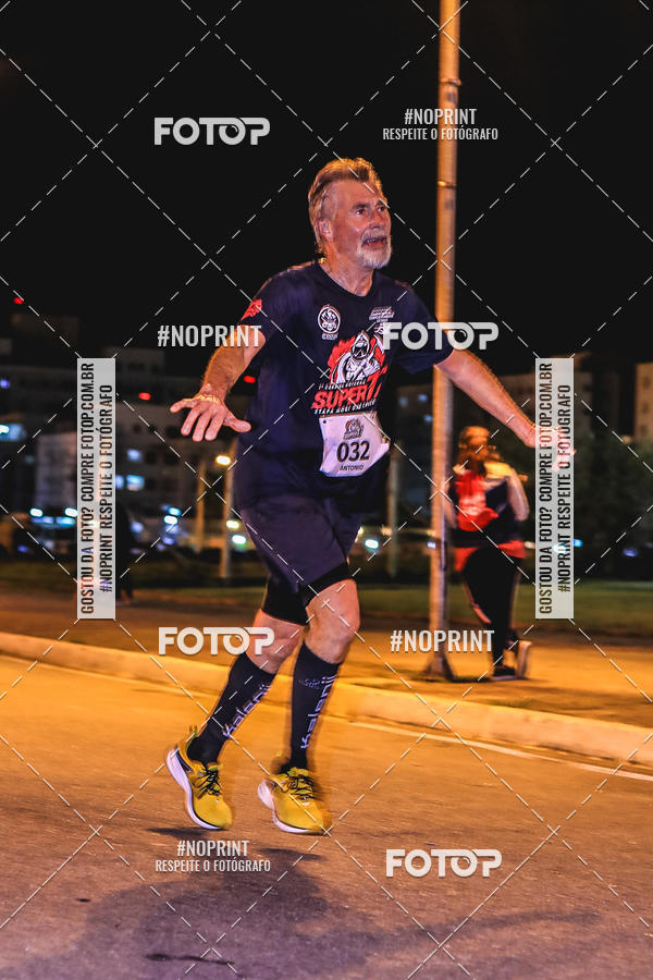 Buy your photos of the event1 Corrida Noturna Super 17 - Etapa Mogi das Cruzes on Fotop