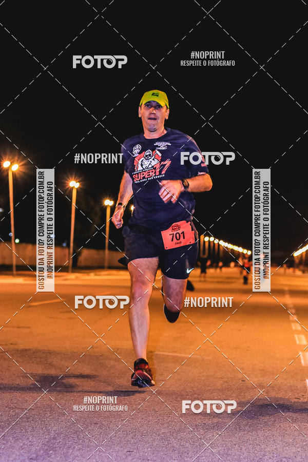 Buy your photos of the event1 Corrida Noturna Super 17 - Etapa Mogi das Cruzes on Fotop