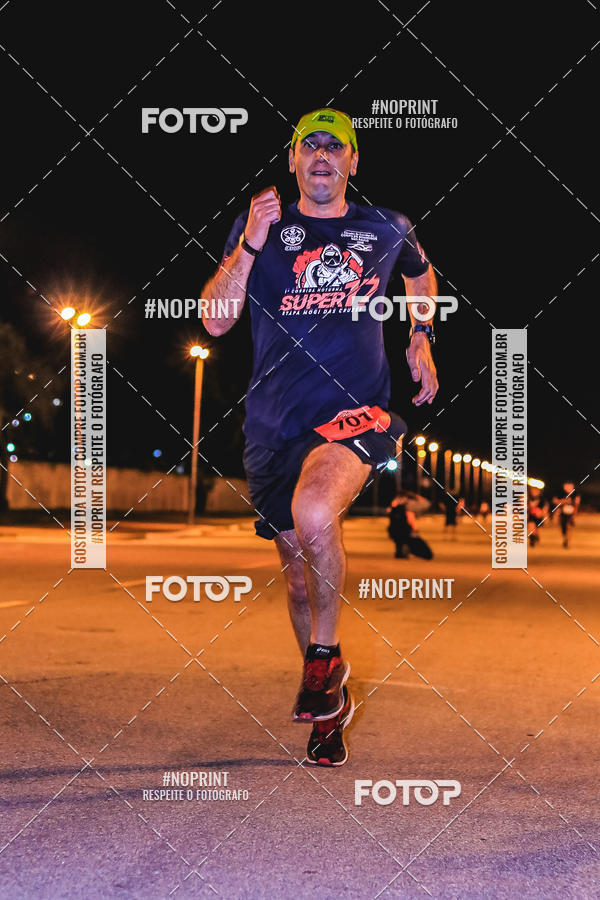 Buy your photos of the event1 Corrida Noturna Super 17 - Etapa Mogi das Cruzes on Fotop