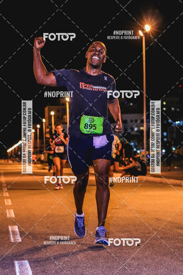 Buy your photos of the event1 Corrida Noturna Super 17 - Etapa Mogi das Cruzes on Fotop