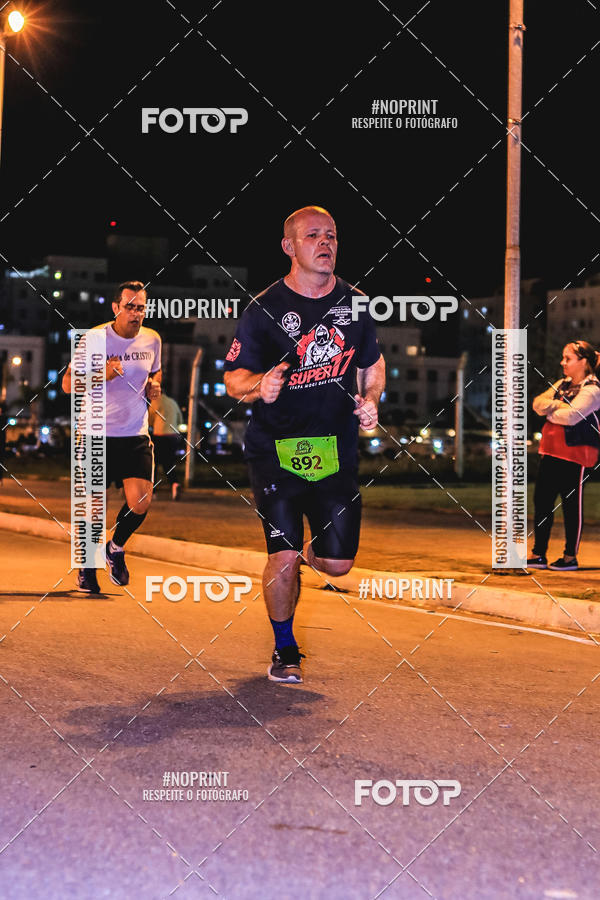 Buy your photos of the event1 Corrida Noturna Super 17 - Etapa Mogi das Cruzes on Fotop