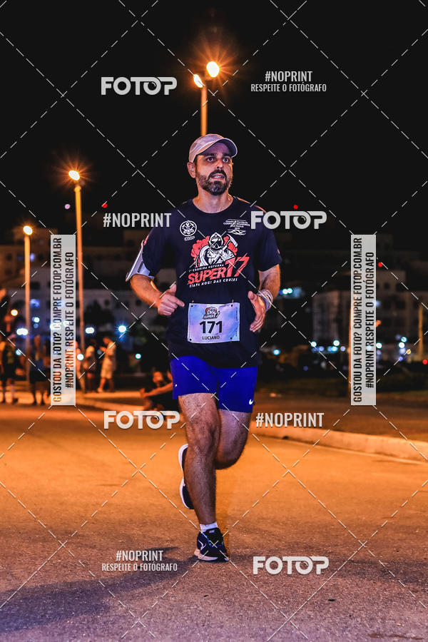 Buy your photos of the event1 Corrida Noturna Super 17 - Etapa Mogi das Cruzes on Fotop