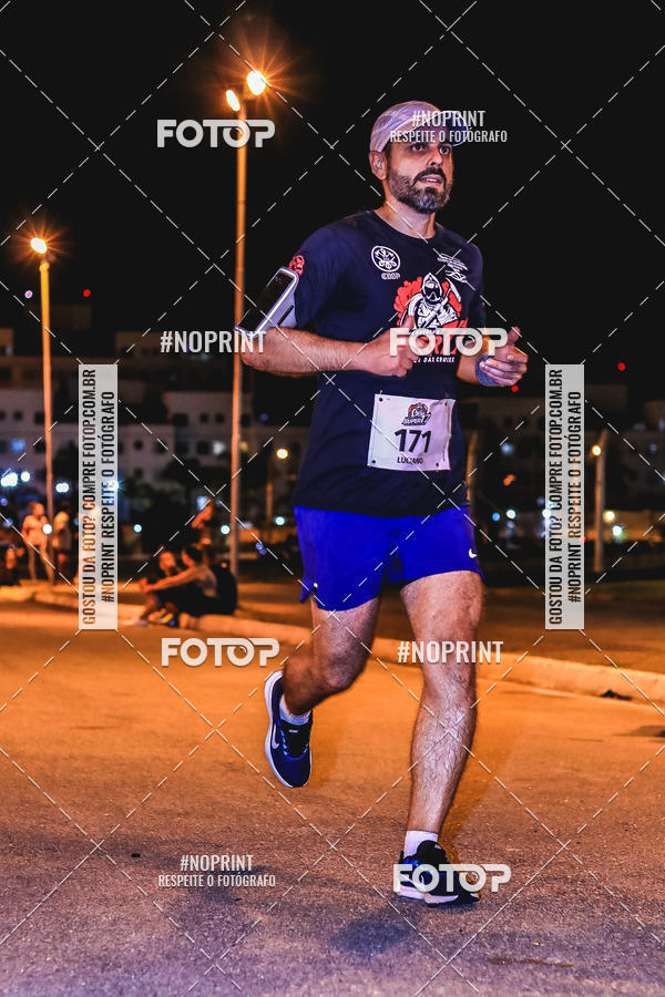 Buy your photos of the event1 Corrida Noturna Super 17 - Etapa Mogi das Cruzes on Fotop