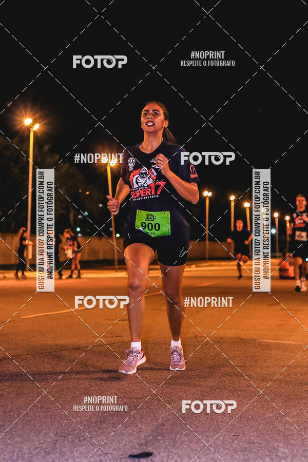 Buy your photos of the event1 Corrida Noturna Super 17 - Etapa Mogi das Cruzes on Fotop