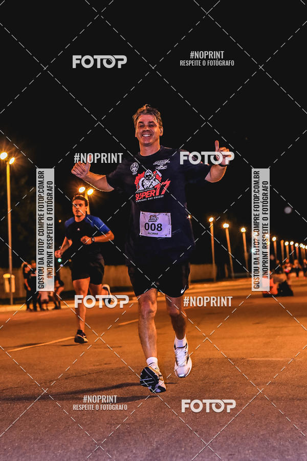 Buy your photos of the event1 Corrida Noturna Super 17 - Etapa Mogi das Cruzes on Fotop