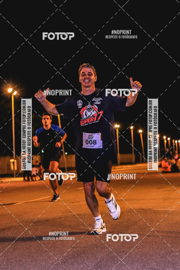 Buy your photos of the event1 Corrida Noturna Super 17 - Etapa Mogi das Cruzes on Fotop