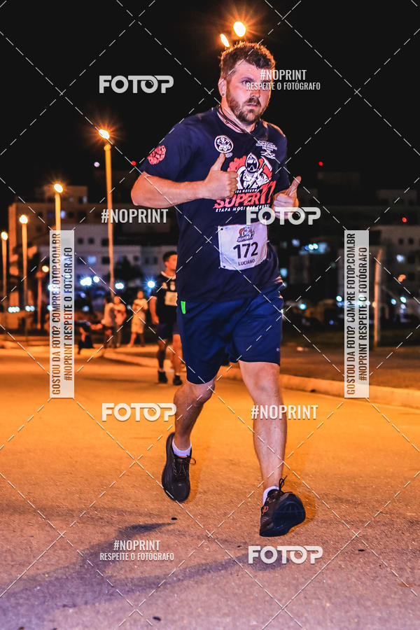 Buy your photos of the event1 Corrida Noturna Super 17 - Etapa Mogi das Cruzes on Fotop
