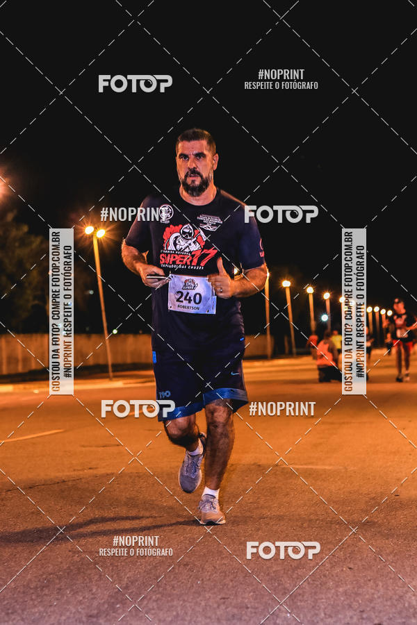 Buy your photos of the event1 Corrida Noturna Super 17 - Etapa Mogi das Cruzes on Fotop