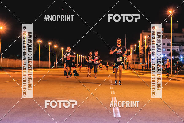 Buy your photos of the event1 Corrida Noturna Super 17 - Etapa Mogi das Cruzes on Fotop