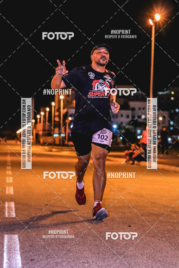 Buy your photos of the event1 Corrida Noturna Super 17 - Etapa Mogi das Cruzes on Fotop
