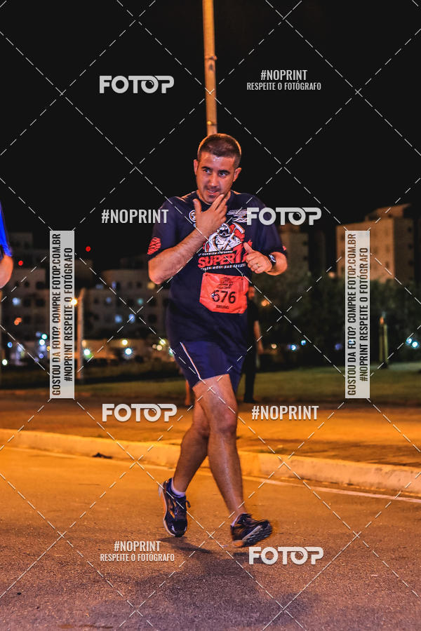 Buy your photos of the event1 Corrida Noturna Super 17 - Etapa Mogi das Cruzes on Fotop