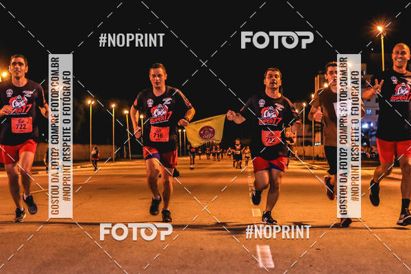 Buy your photos of the event1 Corrida Noturna Super 17 - Etapa Mogi das Cruzes on Fotop
