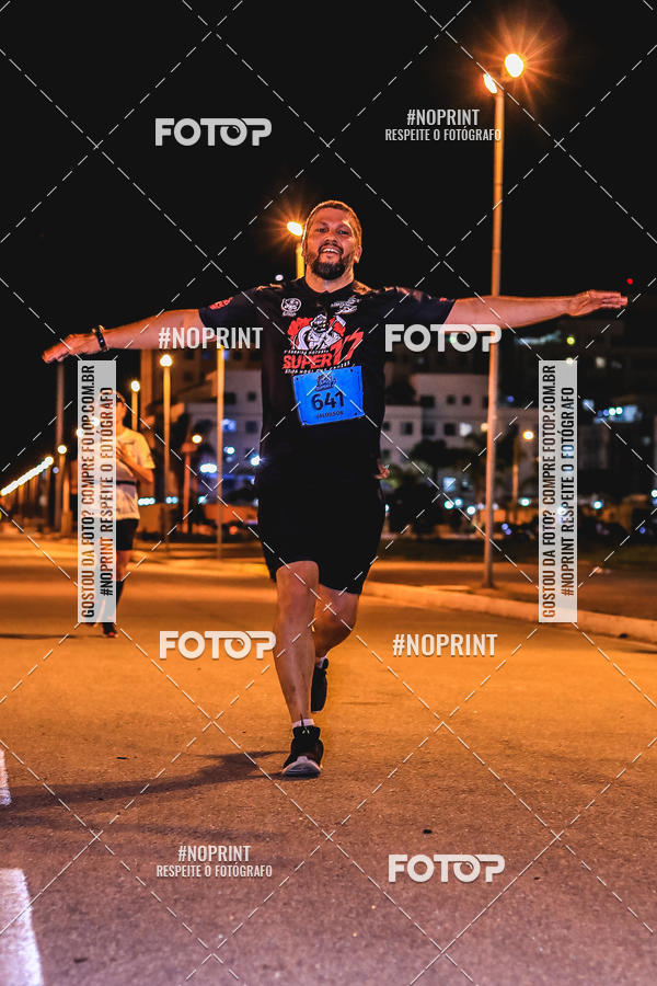 Buy your photos of the event1 Corrida Noturna Super 17 - Etapa Mogi das Cruzes on Fotop