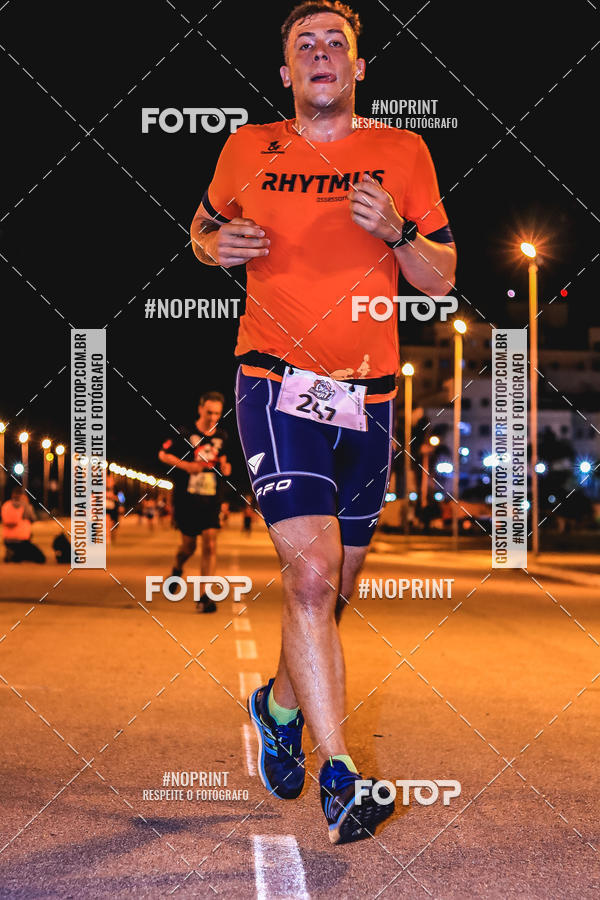 Buy your photos of the event1 Corrida Noturna Super 17 - Etapa Mogi das Cruzes on Fotop