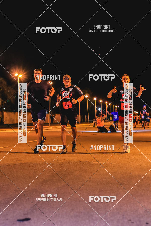 Buy your photos of the event1 Corrida Noturna Super 17 - Etapa Mogi das Cruzes on Fotop
