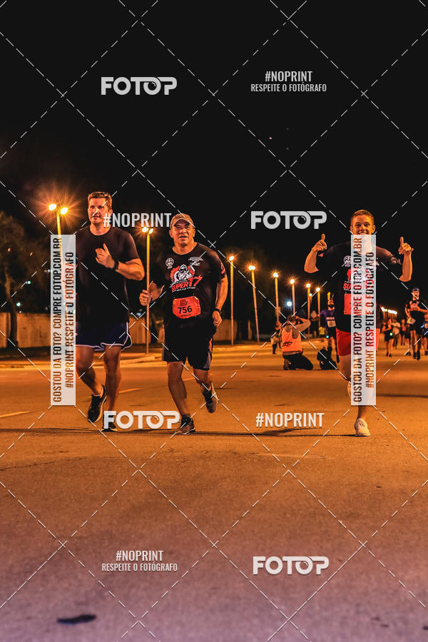 Buy your photos of the event1 Corrida Noturna Super 17 - Etapa Mogi das Cruzes on Fotop