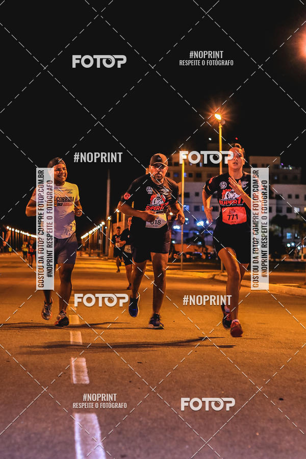 Buy your photos of the event1 Corrida Noturna Super 17 - Etapa Mogi das Cruzes on Fotop