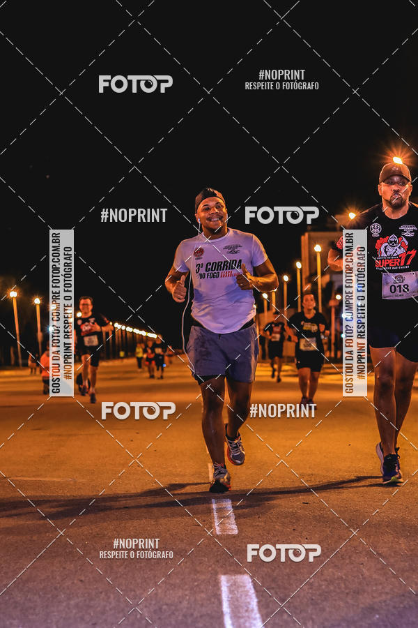 Buy your photos of the event1 Corrida Noturna Super 17 - Etapa Mogi das Cruzes on Fotop