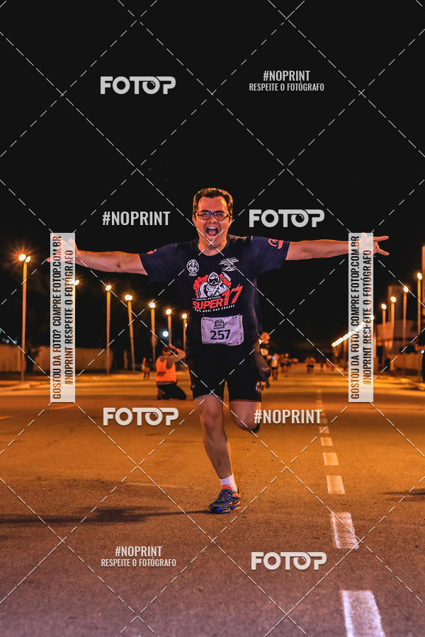 Buy your photos of the event1 Corrida Noturna Super 17 - Etapa Mogi das Cruzes on Fotop