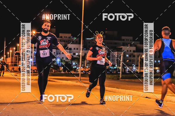 Buy your photos of the event1 Corrida Noturna Super 17 - Etapa Mogi das Cruzes on Fotop