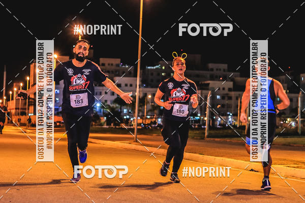 Buy your photos of the event1 Corrida Noturna Super 17 - Etapa Mogi das Cruzes on Fotop