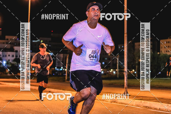 Buy your photos of the event1 Corrida Noturna Super 17 - Etapa Mogi das Cruzes on Fotop