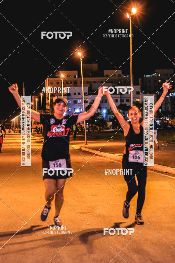 Buy your photos of the event1 Corrida Noturna Super 17 - Etapa Mogi das Cruzes on Fotop