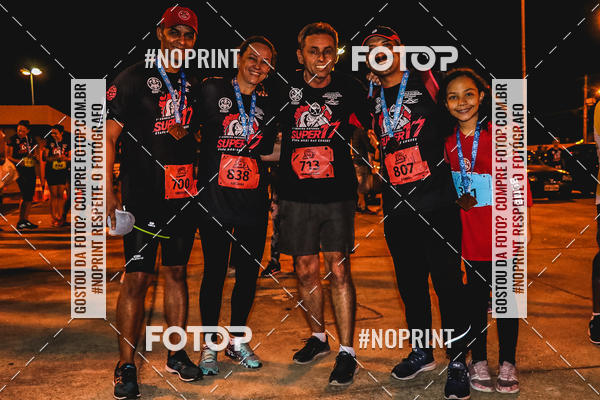 Buy your photos of the event1 Corrida Noturna Super 17 - Etapa Mogi das Cruzes on Fotop