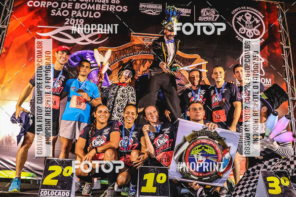 Buy your photos of the event1 Corrida Noturna Super 17 - Etapa Mogi das Cruzes on Fotop