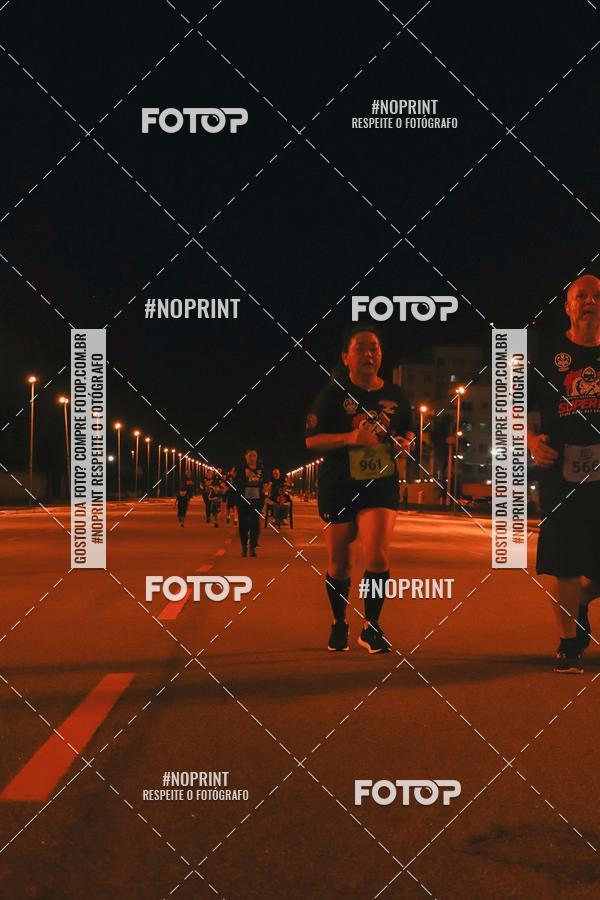 Buy your photos of the event1 Corrida Noturna Super 17 - Etapa Mogi das Cruzes on Fotop