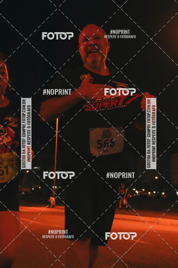 Buy your photos of the event1 Corrida Noturna Super 17 - Etapa Mogi das Cruzes on Fotop