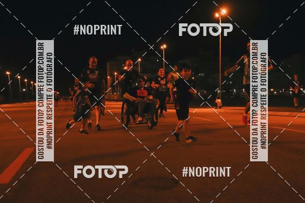 Buy your photos of the event1 Corrida Noturna Super 17 - Etapa Mogi das Cruzes on Fotop