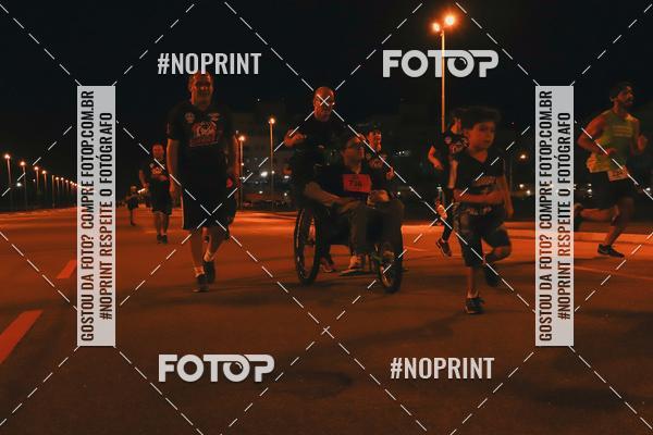 Buy your photos of the event1 Corrida Noturna Super 17 - Etapa Mogi das Cruzes on Fotop