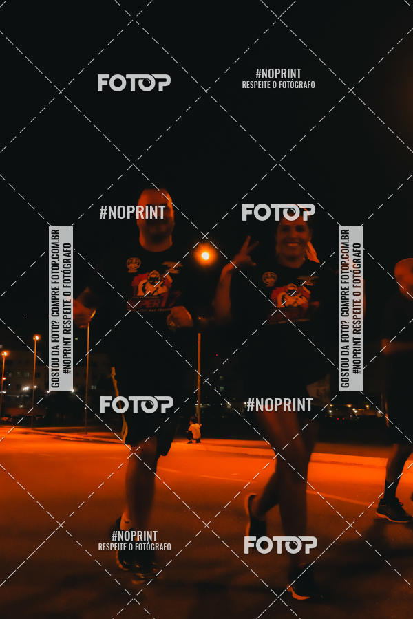 Buy your photos of the event1 Corrida Noturna Super 17 - Etapa Mogi das Cruzes on Fotop