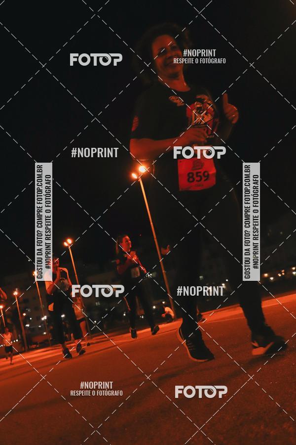 Buy your photos of the event1 Corrida Noturna Super 17 - Etapa Mogi das Cruzes on Fotop