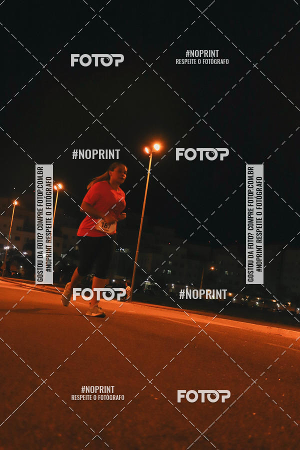Buy your photos of the event1 Corrida Noturna Super 17 - Etapa Mogi das Cruzes on Fotop