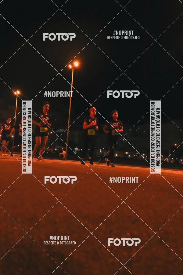 Buy your photos of the event1 Corrida Noturna Super 17 - Etapa Mogi das Cruzes on Fotop