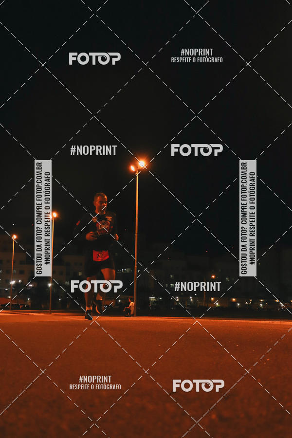 Buy your photos of the event1 Corrida Noturna Super 17 - Etapa Mogi das Cruzes on Fotop