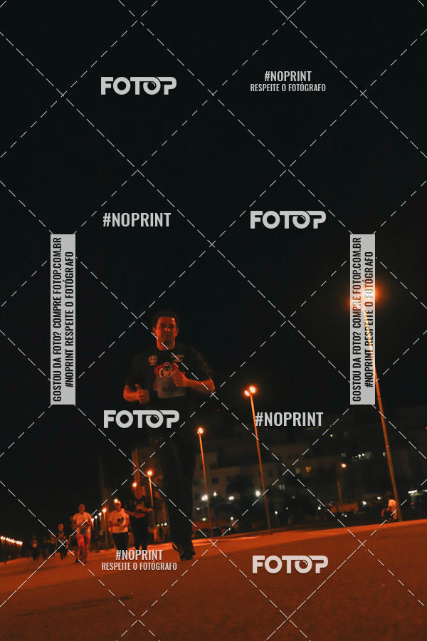Buy your photos of the event1 Corrida Noturna Super 17 - Etapa Mogi das Cruzes on Fotop