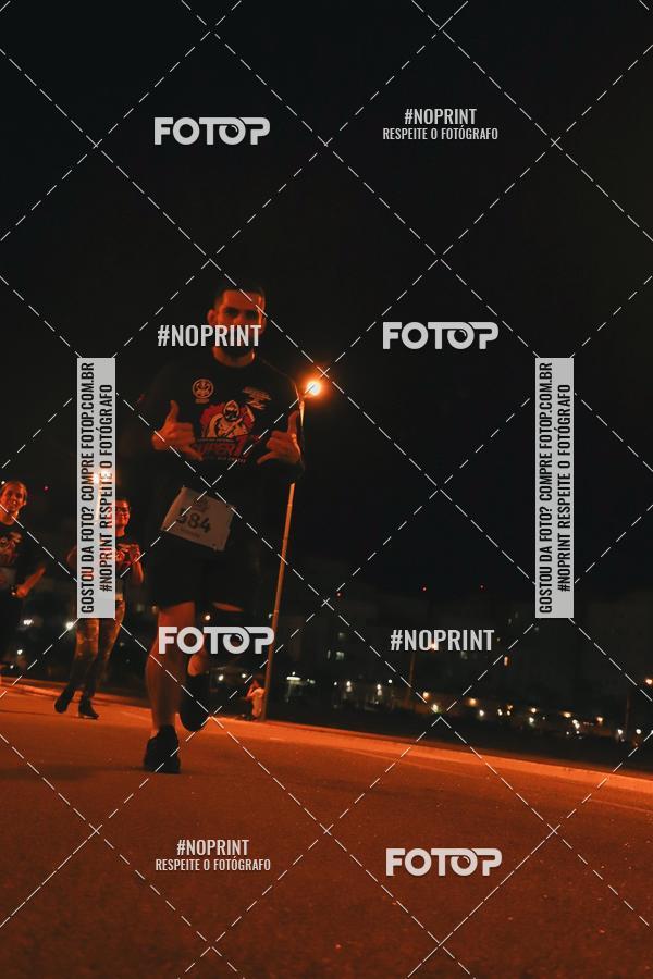 Buy your photos of the event1 Corrida Noturna Super 17 - Etapa Mogi das Cruzes on Fotop