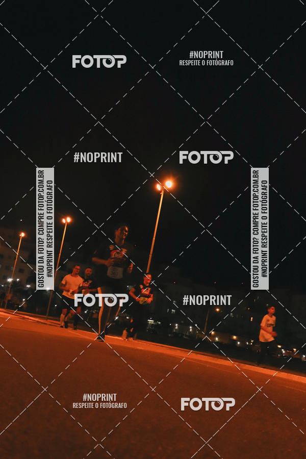 Buy your photos of the event1 Corrida Noturna Super 17 - Etapa Mogi das Cruzes on Fotop