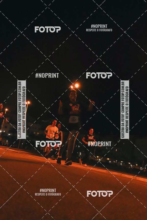 Buy your photos of the event1 Corrida Noturna Super 17 - Etapa Mogi das Cruzes on Fotop