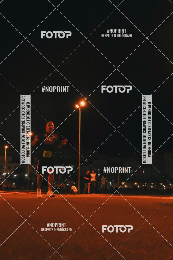 Buy your photos of the event1 Corrida Noturna Super 17 - Etapa Mogi das Cruzes on Fotop