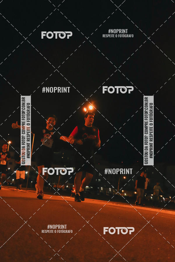 Buy your photos of the event1 Corrida Noturna Super 17 - Etapa Mogi das Cruzes on Fotop