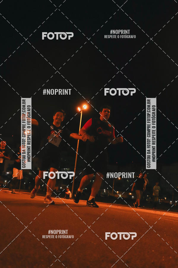 Buy your photos of the event1 Corrida Noturna Super 17 - Etapa Mogi das Cruzes on Fotop