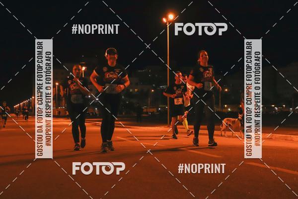 Buy your photos of the event1 Corrida Noturna Super 17 - Etapa Mogi das Cruzes on Fotop