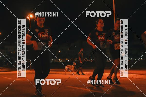 Buy your photos of the event1 Corrida Noturna Super 17 - Etapa Mogi das Cruzes on Fotop